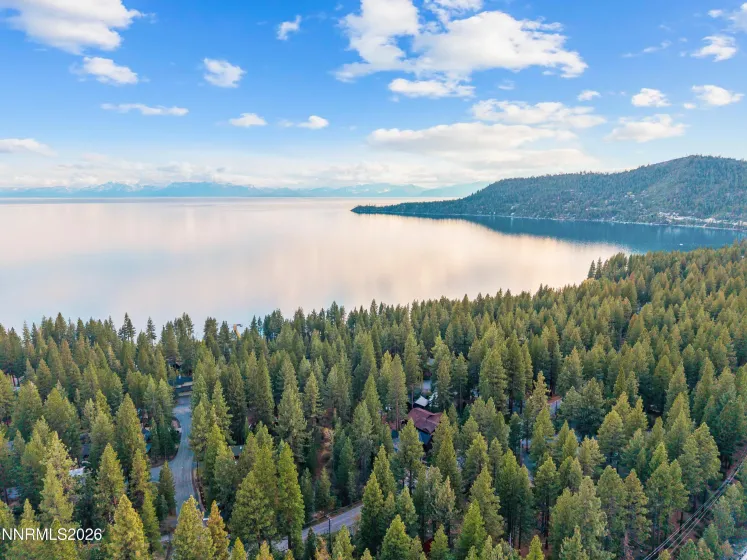 670 Martis Peak, Incline Village, Nevada 89451, 3 Bedrooms Bedrooms, ,4 BathroomsBathrooms,Residential,Residential,Martis Peak,0,260013191