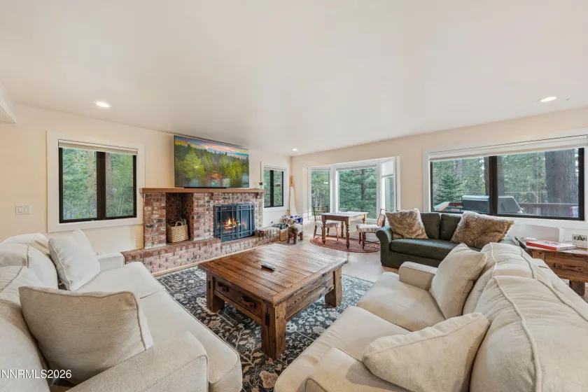 670 Martis Peak, Incline Village, Nevada 89451, 3 Bedrooms Bedrooms, ,4 BathroomsBathrooms,Residential,Residential,Martis Peak,0,260013191