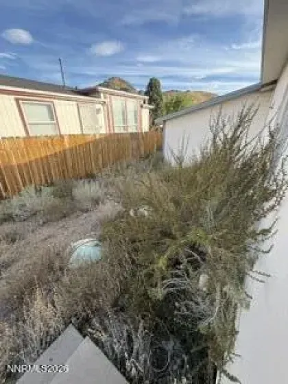 122 Mark, Gardnerville, Nevada 89410, 2 Bedrooms Bedrooms, ,2 BathroomsBathrooms,Residential,Residential,Mark,0,260013193