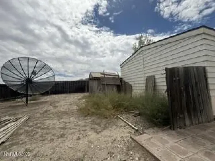 1386 Canal, Fernley, Nevada 89408, 2 Bedrooms Bedrooms, ,2 BathroomsBathrooms,Residential,Residential,Canal,0,260013195