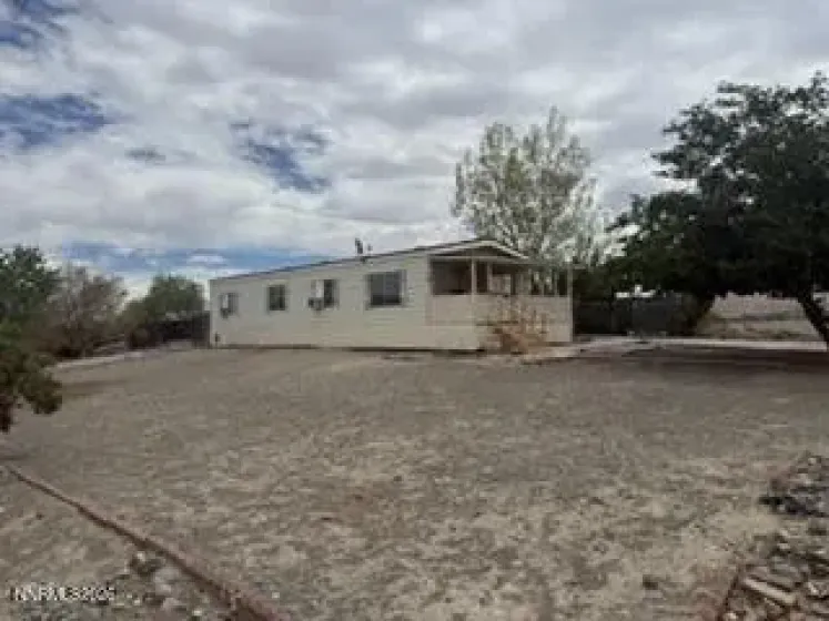 1386 Canal, Fernley, Nevada 89408, 2 Bedrooms Bedrooms, ,2 BathroomsBathrooms,Residential,Residential,Canal,0,260013195