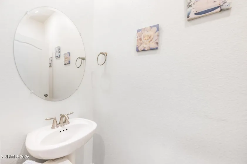 3200 Pantheon, Sparks, Nevada 89434, 3 Bedrooms Bedrooms, ,3 BathroomsBathrooms,Residential,Residential,Pantheon,0,260013198