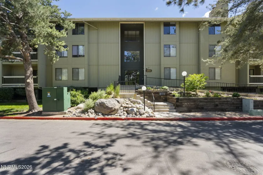 2855 Idlewild, Reno, Nevada 89509, 2 Bedrooms Bedrooms, ,2 BathroomsBathrooms,Residential,Residential,Idlewild,0,260013197