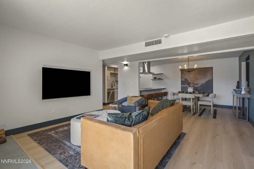 2855 Idlewild, Reno, Nevada 89509, 2 Bedrooms Bedrooms, ,2 BathroomsBathrooms,Residential,Residential,Idlewild,0,260013197