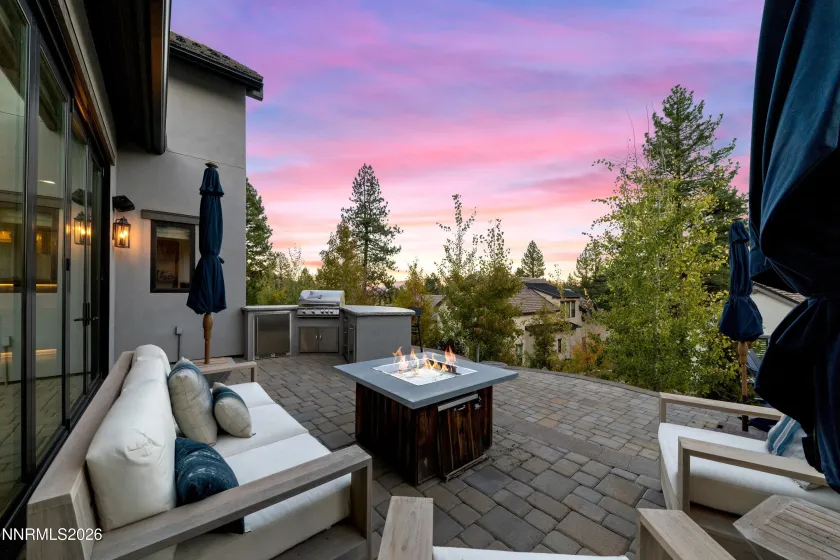 4312 Beaujolais, Reno, Nevada 89511, 4 Bedrooms Bedrooms, ,5 BathroomsBathrooms,Residential,Residential,Beaujolais,0,260013199