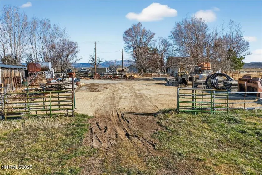 580 Highway 88, Gardnerville, Nevada 89460, 4 Bedrooms Bedrooms, ,3 BathroomsBathrooms,Residential,Residential,Highway 88,0,260013201