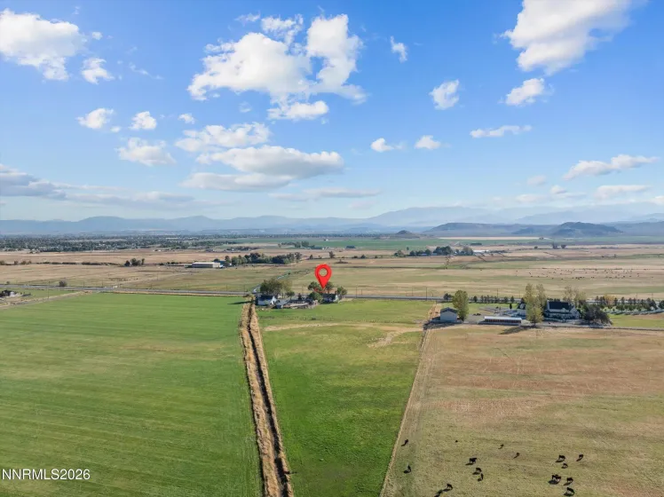 580 Highway 88, Gardnerville, Nevada 89460, 4 Bedrooms Bedrooms, ,3 BathroomsBathrooms,Residential,Residential,Highway 88,0,260013201