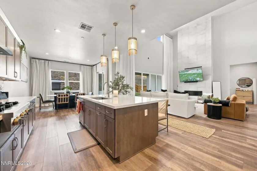 3249 Amaretto, Sparks, Nevada 89441, 4 Bedrooms Bedrooms, ,4 BathroomsBathrooms,Residential,Residential,Amaretto,0,260013200