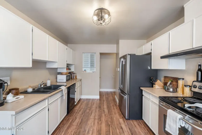 3280 Probasco, Sparks, Nevada 89431, 3 Bedrooms Bedrooms, ,2 BathroomsBathrooms,Residential,Residential,Probasco,0,260013202