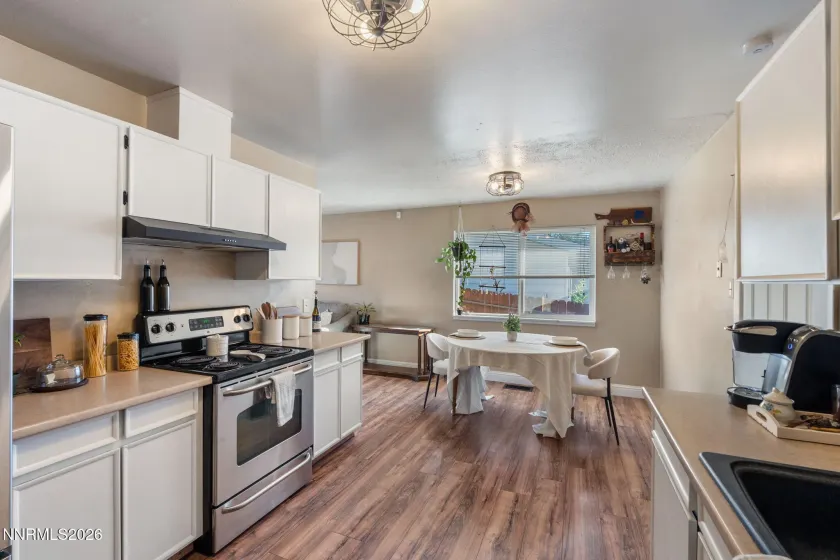 3280 Probasco, Sparks, Nevada 89431, 3 Bedrooms Bedrooms, ,2 BathroomsBathrooms,Residential,Residential,Probasco,0,260013202