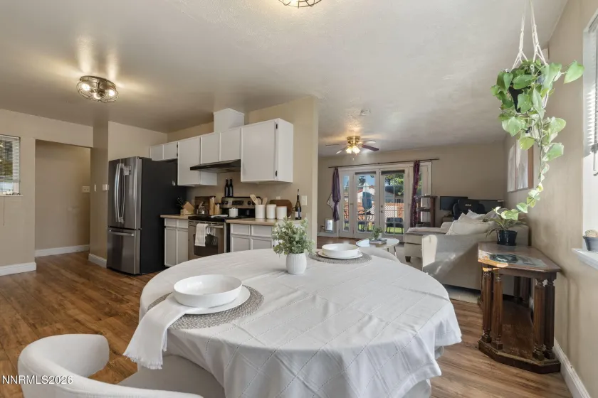 3280 Probasco, Sparks, Nevada 89431, 3 Bedrooms Bedrooms, ,2 BathroomsBathrooms,Residential,Residential,Probasco,0,260013202