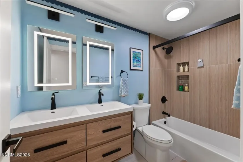 940 Manor, Reno, Nevada 89509, 5 Bedrooms Bedrooms, ,4 BathroomsBathrooms,Residential,Residential,Manor,0,260013203