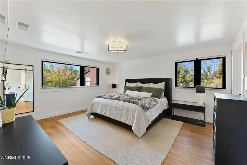 940 Manor, Reno, Nevada 89509, 5 Bedrooms Bedrooms, ,4 BathroomsBathrooms,Residential,Residential,Manor,0,260013203