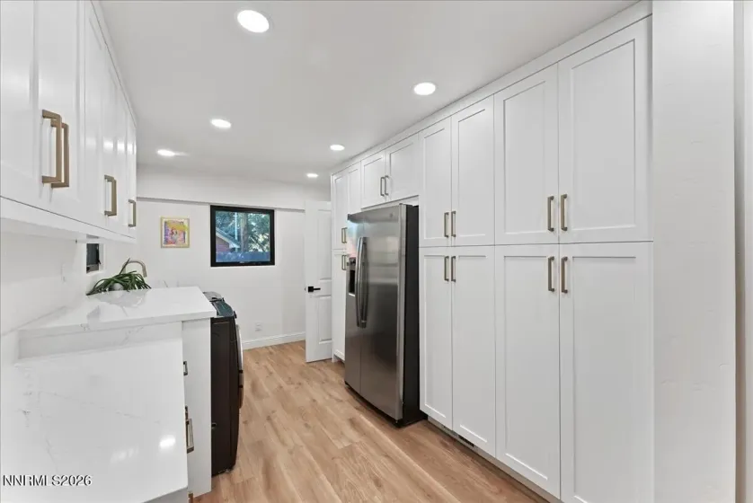 940 Manor, Reno, Nevada 89509, 5 Bedrooms Bedrooms, ,4 BathroomsBathrooms,Residential,Residential,Manor,0,260013203