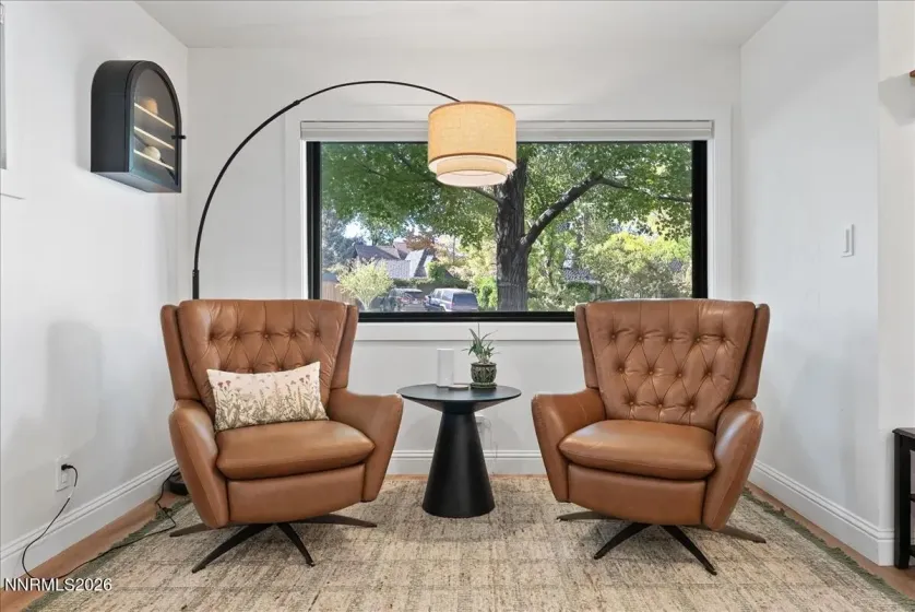 940 Manor, Reno, Nevada 89509, 5 Bedrooms Bedrooms, ,4 BathroomsBathrooms,Residential,Residential,Manor,0,260013203