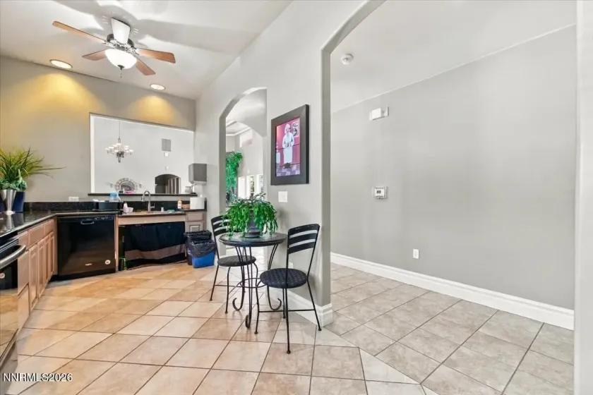 6850 Sharlands, Reno, Nevada 89523, 2 Bedrooms Bedrooms, ,2 BathroomsBathrooms,Residential,Residential,Sharlands,0,260013206
