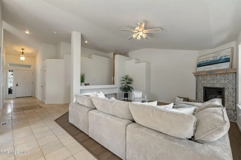 325 Bayhill, Dayton, Nevada 89403, 4 Bedrooms Bedrooms, ,2 BathroomsBathrooms,Residential,Residential,Bayhill,0,260013212