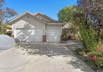325 Bayhill, Dayton, Nevada 89403, 4 Bedrooms Bedrooms, ,2 BathroomsBathrooms,Residential,Residential,Bayhill,0,260013212