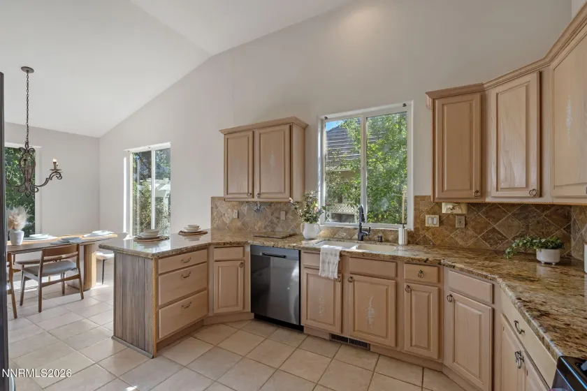 325 Bayhill, Dayton, Nevada 89403, 4 Bedrooms Bedrooms, ,2 BathroomsBathrooms,Residential,Residential,Bayhill,0,260013212