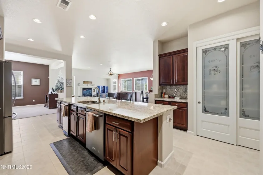 1652 Broadstone, Reno, Nevada 89521, 3 Bedrooms Bedrooms, ,3 BathroomsBathrooms,Residential,Residential,Broadstone,0,260013214