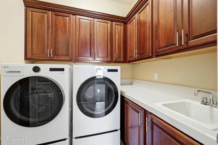 1652 Broadstone, Reno, Nevada 89521, 3 Bedrooms Bedrooms, ,3 BathroomsBathrooms,Residential,Residential,Broadstone,0,260013214