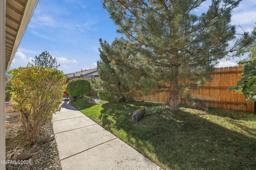 1652 Broadstone, Reno, Nevada 89521, 3 Bedrooms Bedrooms, ,3 BathroomsBathrooms,Residential,Residential,Broadstone,0,260013214