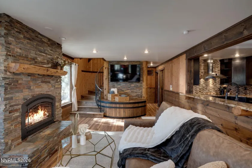 316 Quaking Aspen, Stateline, Nevada 89449, 5 Bedrooms Bedrooms, ,3 BathroomsBathrooms,Residential,Residential,Quaking Aspen,0,260013216