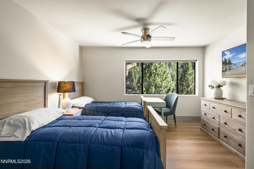 400 Fairview, Incline Village, Nevada 89451, 2 Bedrooms Bedrooms, ,3 BathroomsBathrooms,Residential,Residential,Fairview,0,260013221