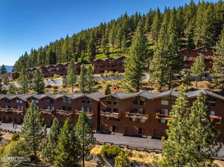 400 Fairview, Incline Village, Nevada 89451, 2 Bedrooms Bedrooms, ,3 BathroomsBathrooms,Residential,Residential,Fairview,0,260013221