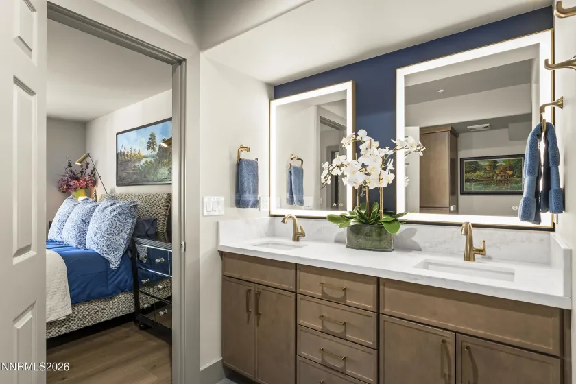 400 Fairview, Incline Village, Nevada 89451, 2 Bedrooms Bedrooms, ,3 BathroomsBathrooms,Residential,Residential,Fairview,0,260013221