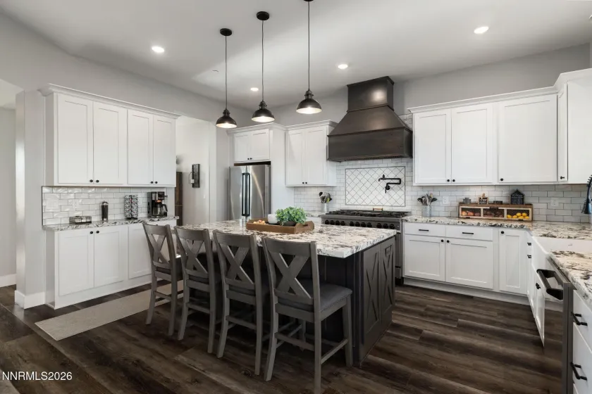1409 Hunters Point, Gardnerville, Nevada 89410, 4 Bedrooms Bedrooms, ,5 BathroomsBathrooms,Residential,Residential,Hunters Point,0,260013223