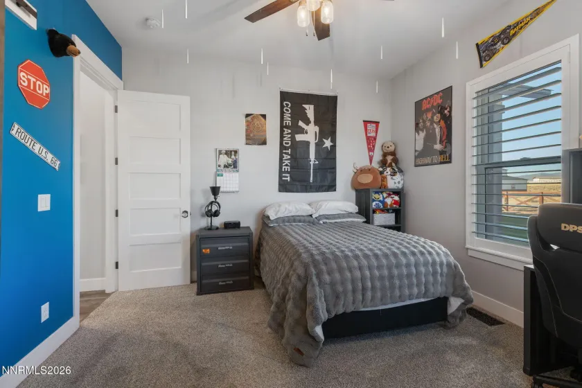 1409 Hunters Point, Gardnerville, Nevada 89410, 4 Bedrooms Bedrooms, ,5 BathroomsBathrooms,Residential,Residential,Hunters Point,0,260013223