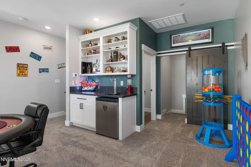 1409 Hunters Point, Gardnerville, Nevada 89410, 4 Bedrooms Bedrooms, ,5 BathroomsBathrooms,Residential,Residential,Hunters Point,0,260013223