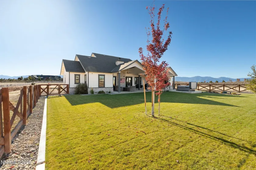 1409 Hunters Point, Gardnerville, Nevada 89410, 4 Bedrooms Bedrooms, ,5 BathroomsBathrooms,Residential,Residential,Hunters Point,0,260013223