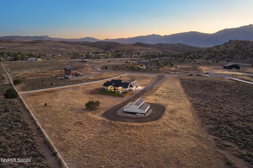 1409 Hunters Point, Gardnerville, Nevada 89410, 4 Bedrooms Bedrooms, ,5 BathroomsBathrooms,Residential,Residential,Hunters Point,0,260013223