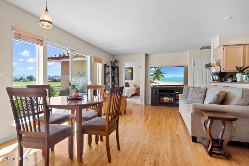 207 La Costa, Dayton, Nevada 89403, 3 Bedrooms Bedrooms, ,2 BathroomsBathrooms,Residential,Residential,La Costa,0,260013230