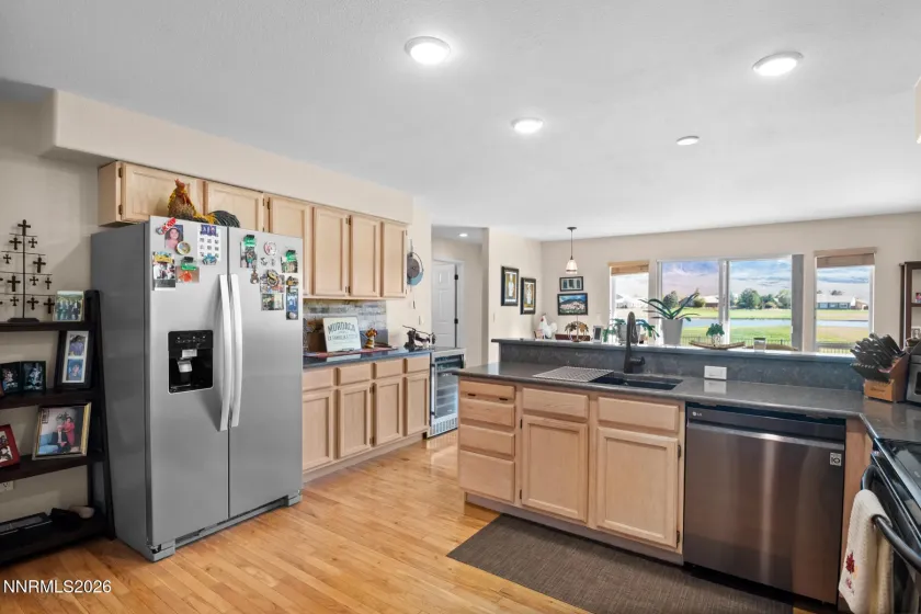 207 La Costa, Dayton, Nevada 89403, 3 Bedrooms Bedrooms, ,2 BathroomsBathrooms,Residential,Residential,La Costa,0,260013230