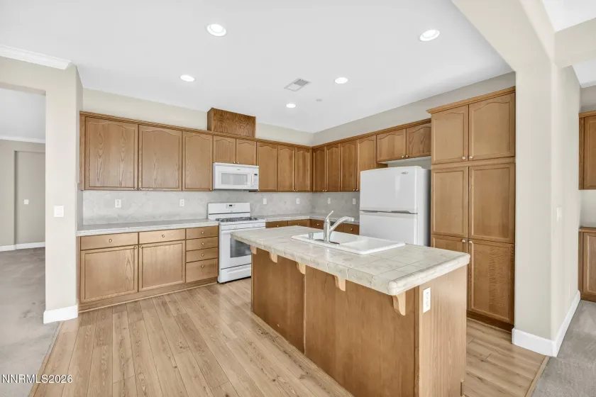 5290 Skystone, Sparks, Nevada 89436, 3 Bedrooms Bedrooms, ,2 BathroomsBathrooms,Residential,Residential,Skystone,0,260013231