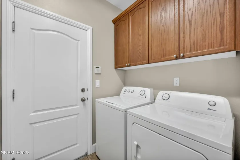 5290 Skystone, Sparks, Nevada 89436, 3 Bedrooms Bedrooms, ,2 BathroomsBathrooms,Residential,Residential,Skystone,0,260013231