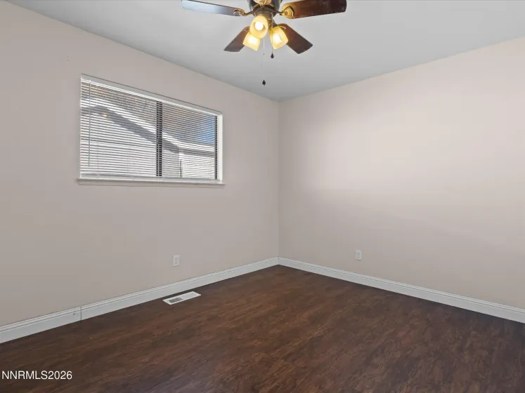 654 Douglas, Fallon, Nevada 89406, 3 Bedrooms Bedrooms, ,1 BathroomBathrooms,Residential,Residential,Douglas,0,260013234