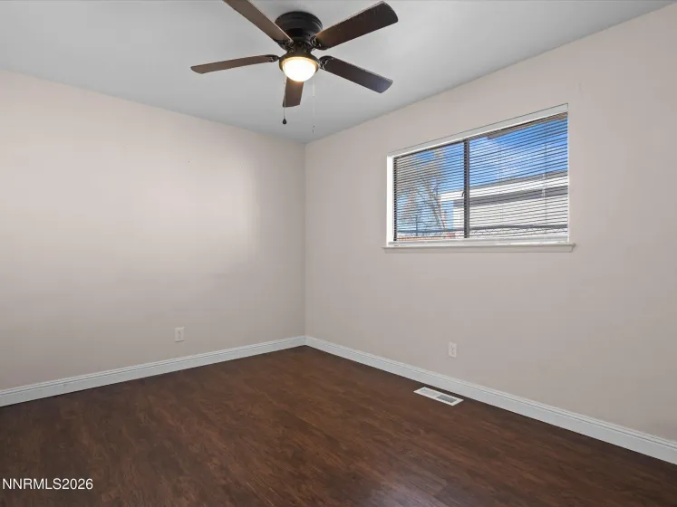 654 Douglas, Fallon, Nevada 89406, 3 Bedrooms Bedrooms, ,1 BathroomBathrooms,Residential,Residential,Douglas,0,260013234