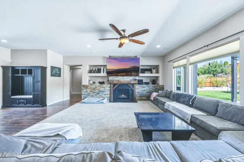 11720 Terra Linda, Sparks, Nevada 89441, 5 Bedrooms Bedrooms, ,3 BathroomsBathrooms,Residential,Residential,Terra Linda,0,260013239