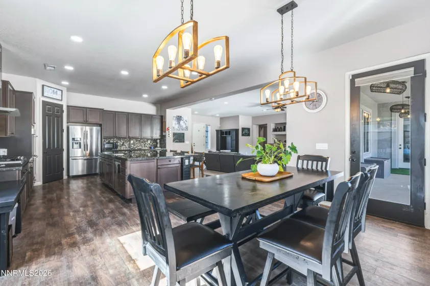 11720 Terra Linda, Sparks, Nevada 89441, 5 Bedrooms Bedrooms, ,3 BathroomsBathrooms,Residential,Residential,Terra Linda,0,260013239