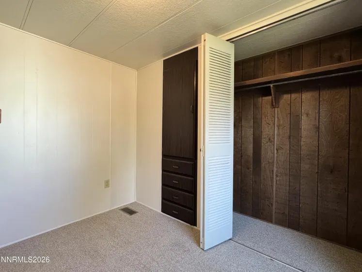 1237 Kingslane, Gardnerville, Nevada 89410, 2 Bedrooms Bedrooms, ,1 BathroomBathrooms,Residential,Residential,Kingslane,0,260013245