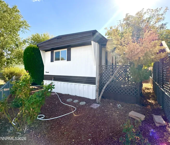 1237 Kingslane, Gardnerville, Nevada 89410, 2 Bedrooms Bedrooms, ,1 BathroomBathrooms,Residential,Residential,Kingslane,0,260013245