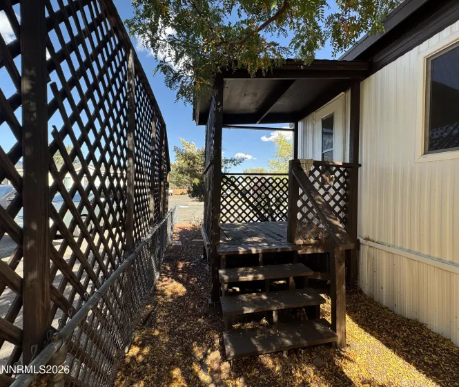1237 Kingslane, Gardnerville, Nevada 89410, 2 Bedrooms Bedrooms, ,1 BathroomBathrooms,Residential,Residential,Kingslane,0,260013245