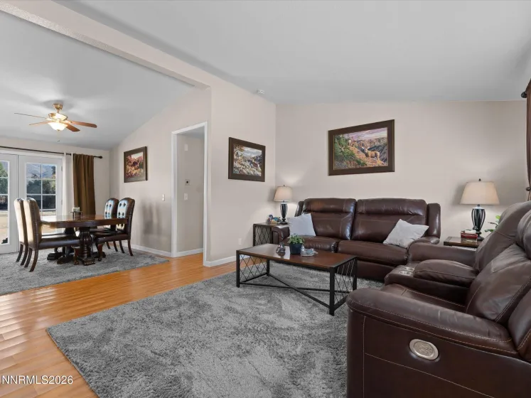 3575 Lyon, Washoe Valley, Nevada 89704, 3 Bedrooms Bedrooms, ,2 BathroomsBathrooms,Residential,Residential,Lyon,0,260013248