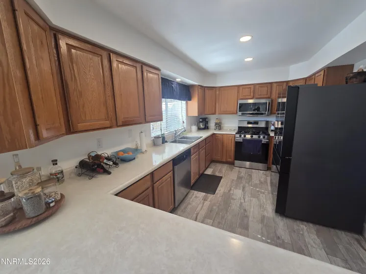 997 Spanish Springs, Sparks, Nevada 89434, 4 Bedrooms Bedrooms, ,2 BathroomsBathrooms,Residential,Residential,Spanish Springs,0,260013251
