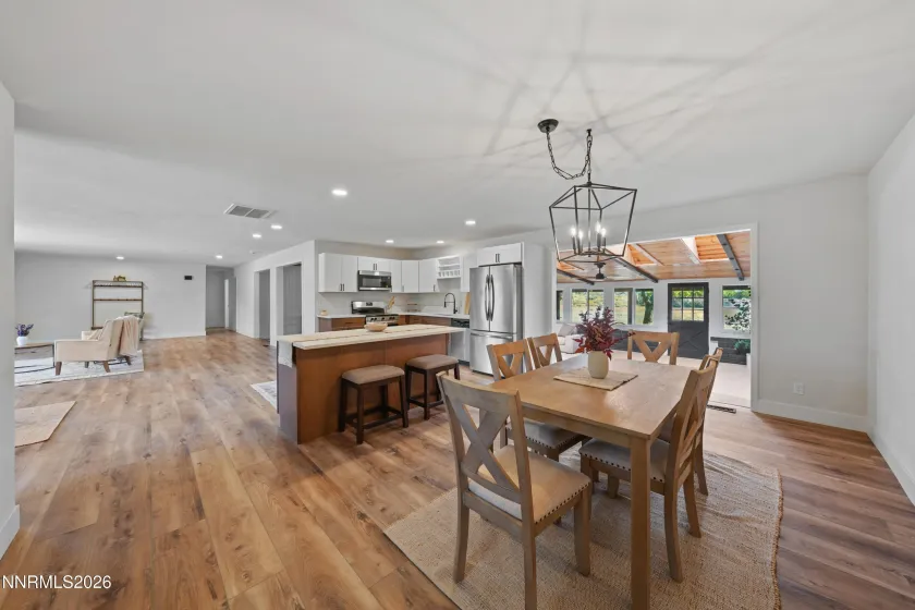829 Lyell, Gardnerville, Nevada 89460, 4 Bedrooms Bedrooms, ,3 BathroomsBathrooms,Residential,Residential,Lyell,0,260013254