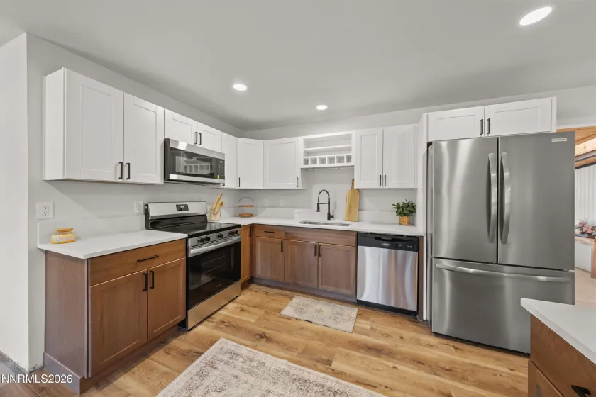 829 Lyell, Gardnerville, Nevada 89460, 4 Bedrooms Bedrooms, ,3 BathroomsBathrooms,Residential,Residential,Lyell,0,260013254